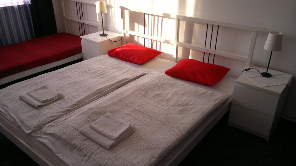 Apartment Maximilian Pressburg Zimmer foto