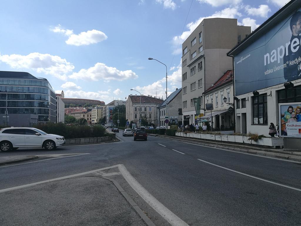 Apartment Maximilian Pressburg Exterior foto
